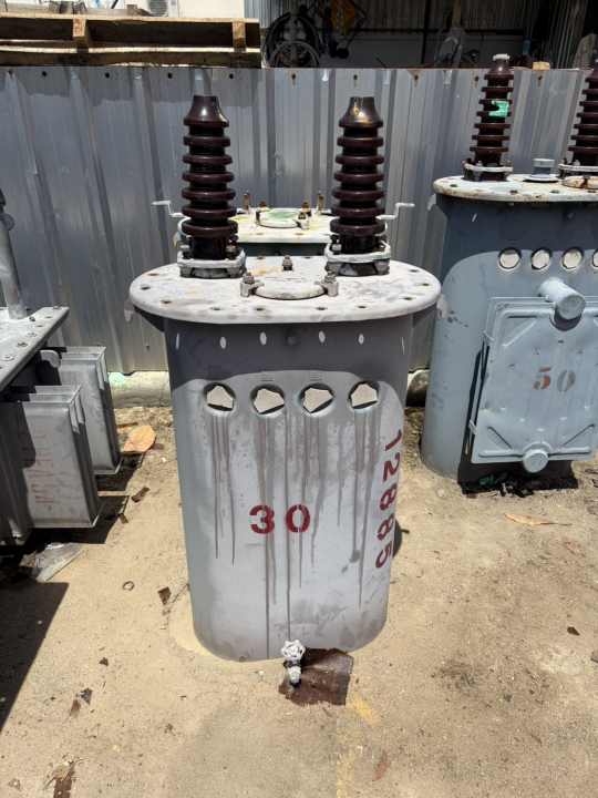 รูปหม้อแปลง 1