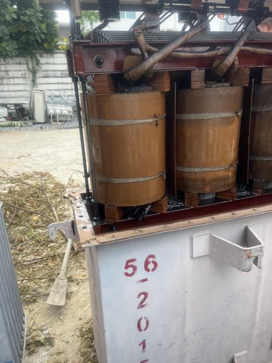 รูปหม้อแปลง 3